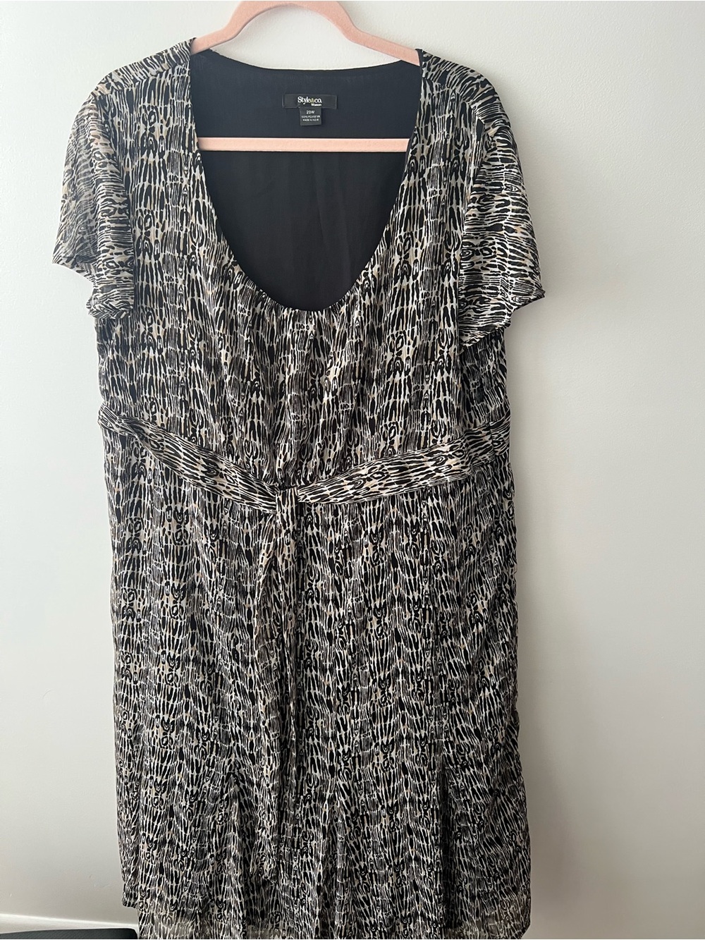 Style + Co Brownand White Printed Scoop-Neck Dress